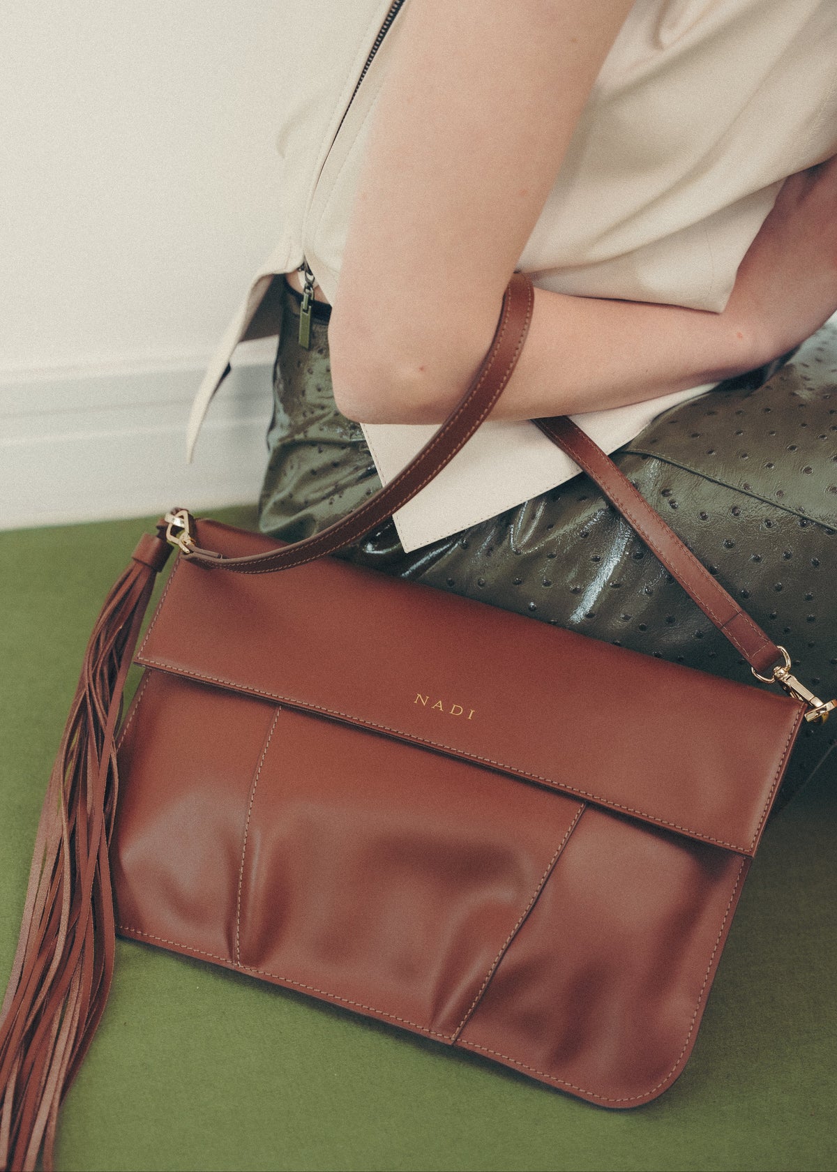 NILI envelope bag